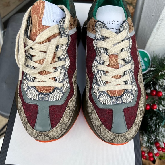 Gucci Shoes - Gucci sneakers